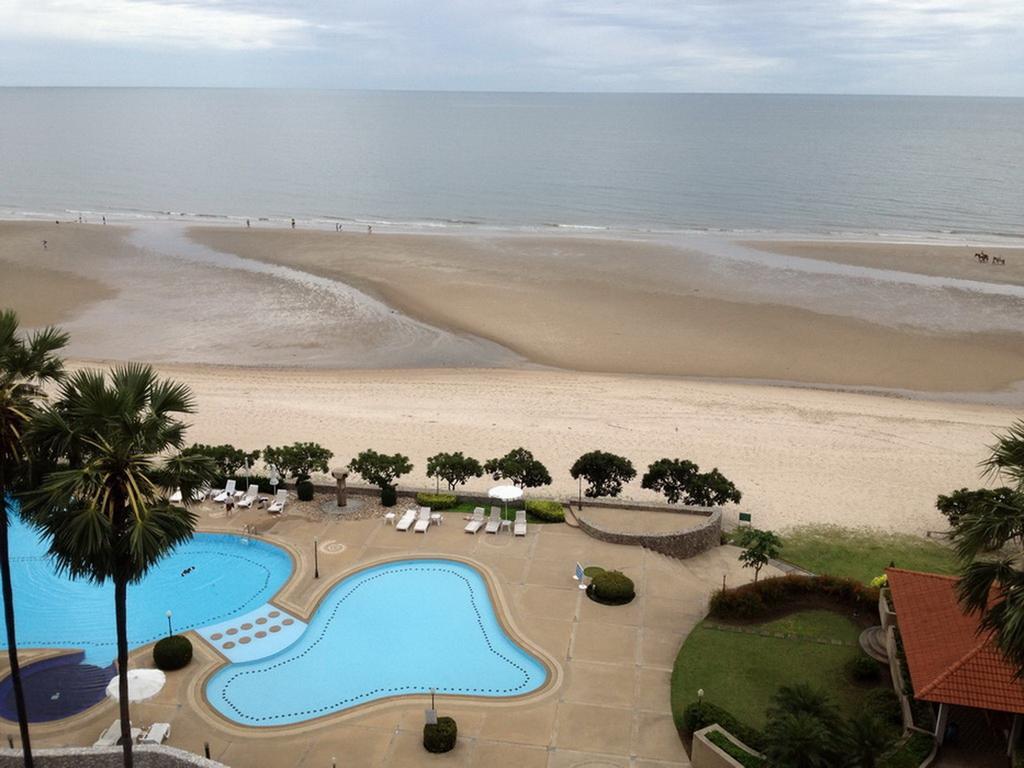 Cha-Am Beach Club Kültér fotó